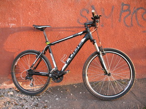 Продам кроссовый велосипед Bergamont Beluga Disk