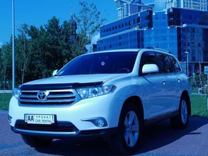 Сдам в аренду кроссовер Toyota Highlander