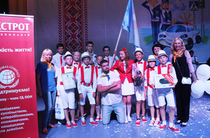 «Фокстрот» и дети учили правила дорожного движения