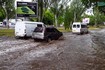 Чтобы пережить «потоп» без потерь,  страховщики советуют не ставить авто около… люков