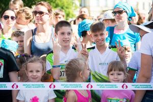«Пробег под каштанами 2015»: команда NUTRILITE 7-й год подряд выступила самым многочисленным составом