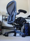 Офисное кресло Herman Miller Aeron Chair - PostureFit Support