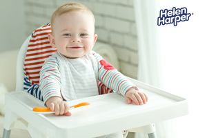 Как научить малыша есть самостоятельно?