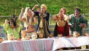 Лесные жених и невеста сыграют свадьбу в «Парке Киевская Русь»