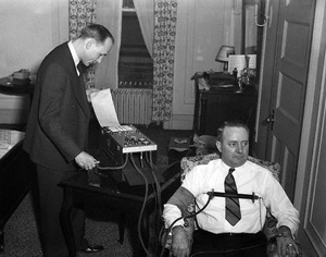 Детектор лжи,  полиграф