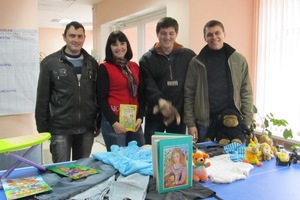 В Николаеве собрали теплые вещи для детей из неблагополучных семей 