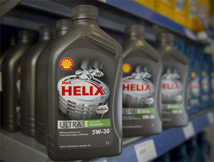 Новое синтетическое моторное масло Shell Helix Ultra E 5W-30