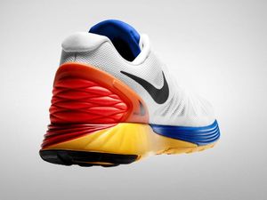 Nike представляет новую модель беговых кроссовок – LunarGlide 6