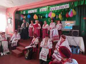У Балаклеївській громаді вітали з 50-річчям відому на всю область «Журавку»