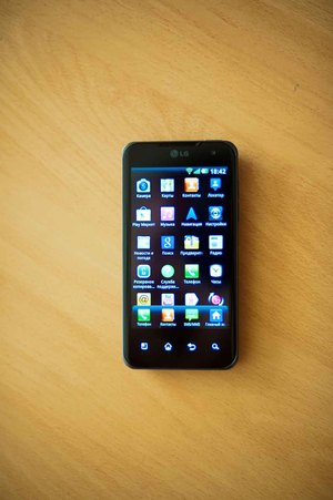 Продам телефон LG Optimus 2X P990 Dark Brown