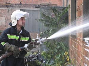 МАЙЖЕ 200 БУКОВИНСЬКИХ РЯТУВАЛЬНИКІВ МНС ПРОДОВЖУЮТЬ БРАТИ УЧАСТЬ У ПРОВЕДЕННІ ПІСЛЯ ПАВОДКОВИХ АВАРІЙНО-ВІДНОВЛЮВАЛЬНИХ РОБІТ