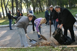 На Днепропетровщине прошел общеобластной субботник