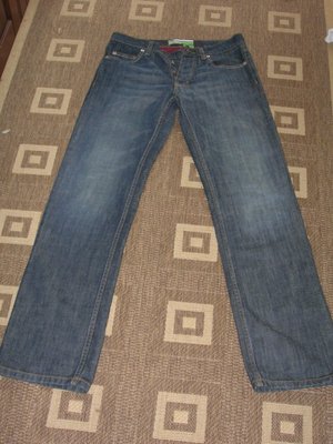 Продам джинсы Denim.Новые