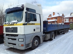 Длинномер Киев,  услуги длинномера,  спецтехника Киев