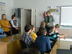 У рамках проведення Всеукраїнського тижня права працівники Полтавського РВ КВІ завітали до Тахтаулівського навчально-виховного комплексу