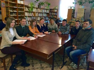 У Кобеляках проведено засідання круглого столу