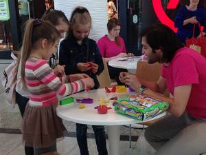 ТРЦ Ocean Plaza подарував відвідувачам яскраве свято на День захисту дітей