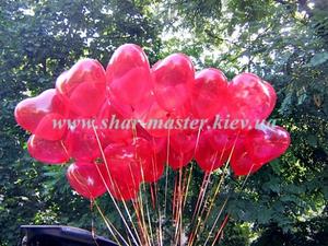Воздушные шары-сердечки на День Валентина и 8 Марта в Киеве,  шарики с гелием,  фигуры из шаров.