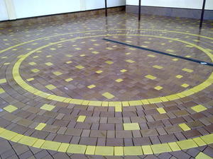 Услуги продажи и укладки тротуарной плитки