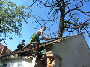 Полтавщина: співробітники Кременчуцької виховної колонії допомогли в реконструкції будівель музею А.С. Макаренка