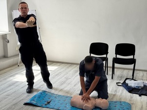 НАДАННЯ ПЕРШОЇ ДОМЕДИЧНОЇ ДОПОМОГИ: ПРАКТИЧНЕ ЗАНЯТТЯ ДЛЯ ВИХОВАНЦІВ КРЕМЕНЧУЦЬКОЇ ВИХОВНОЇ КОЛОНІЇ